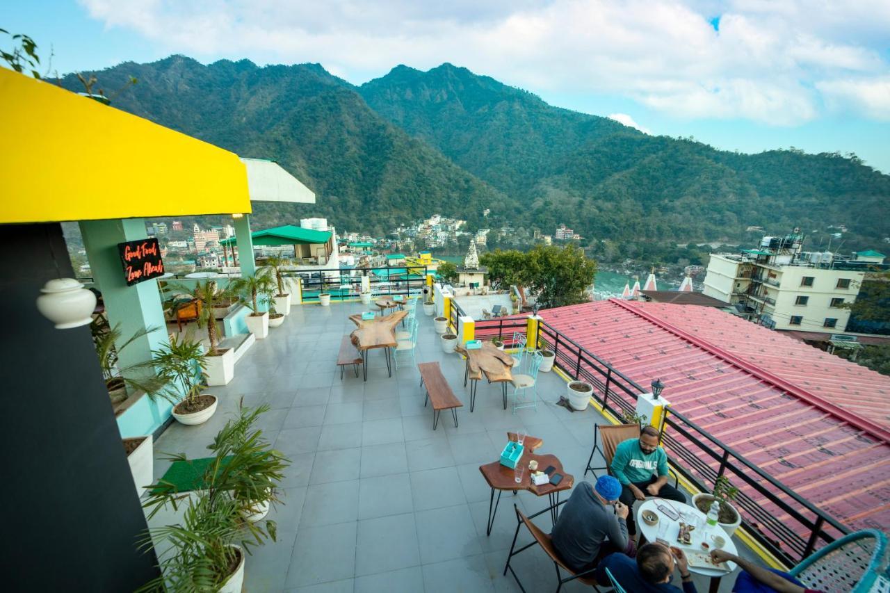 Weekends Forever Rishikesh, Max Laxman Jhula Tapovan Bagian luar foto
